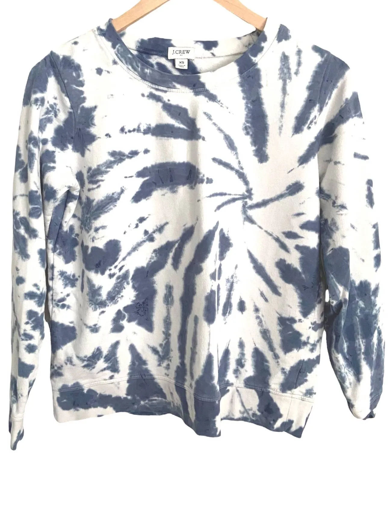 Soft Summer Tie-Dye Sweatshirt